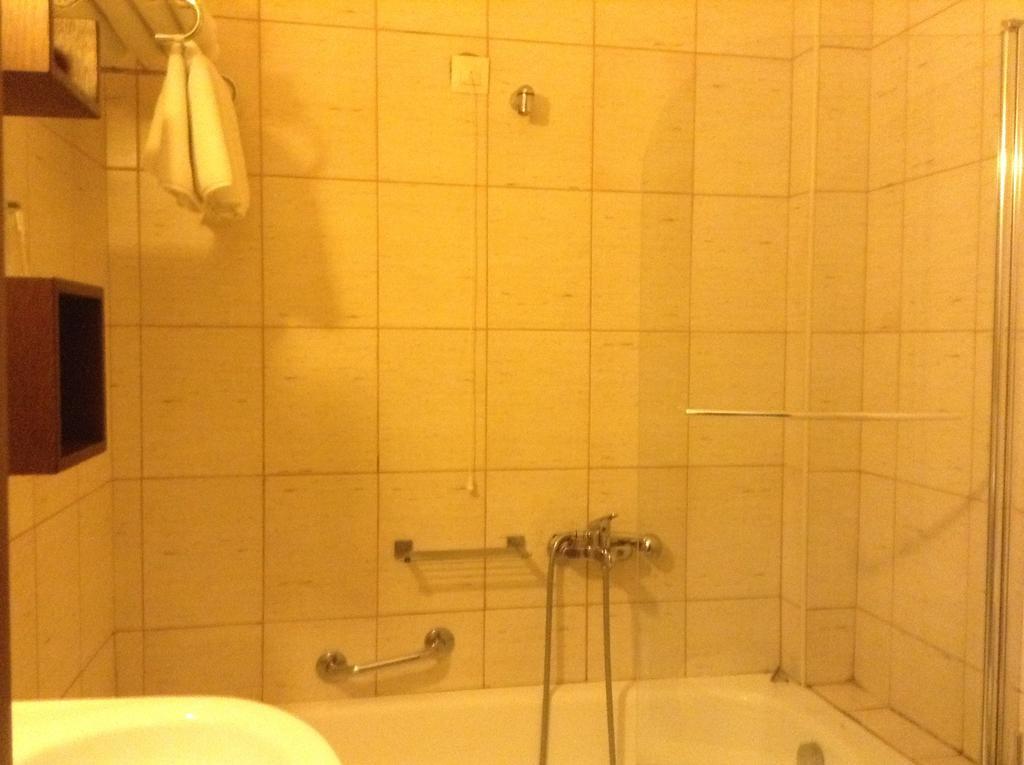Hotel Electra 볼로스 객실 사진