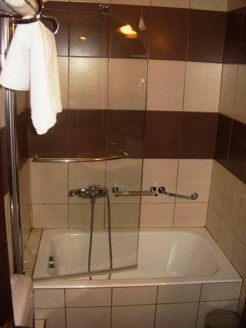 Hotel Electra 볼로스 객실 사진